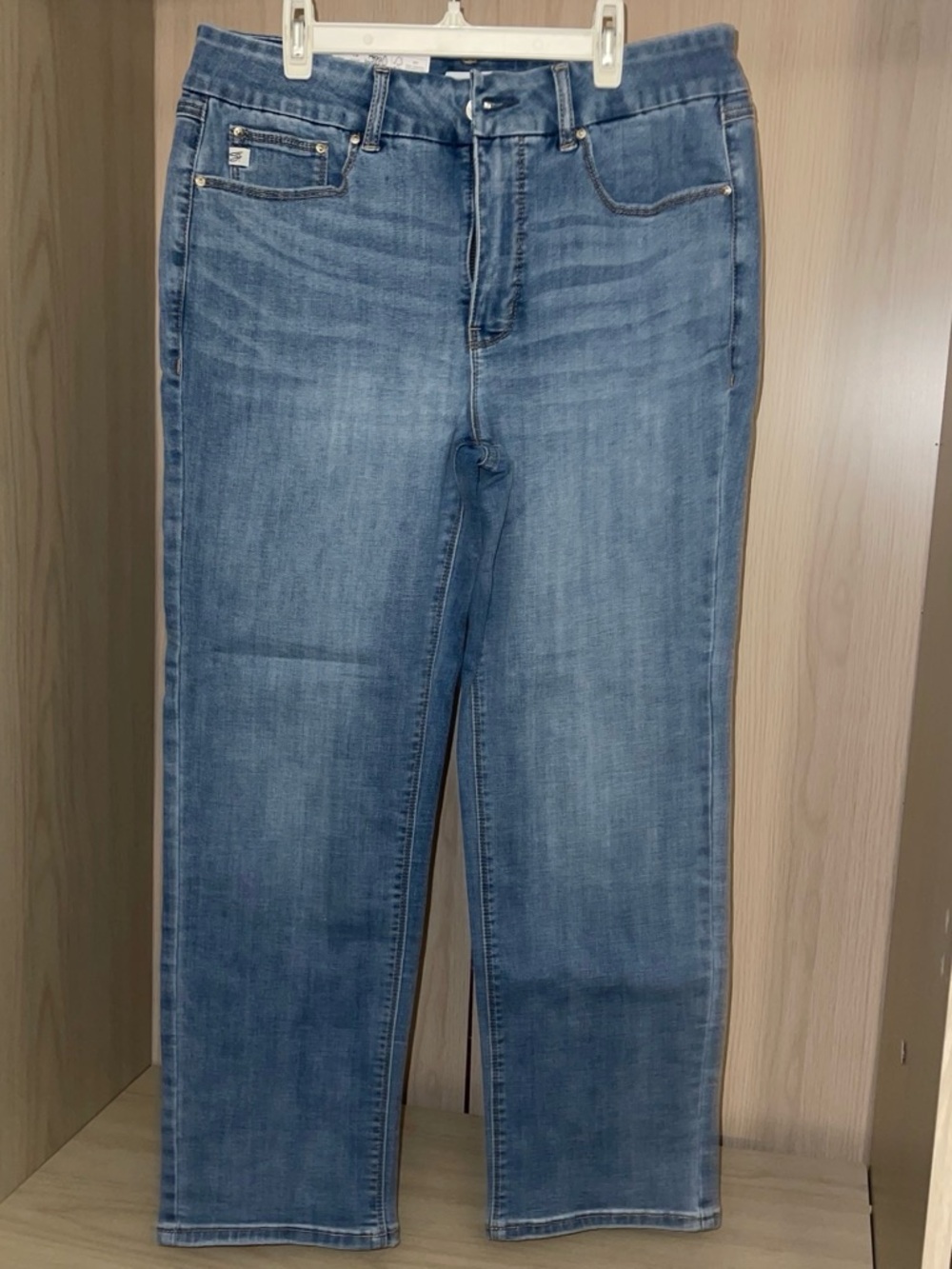 Seven7 High-Rise Straight Jeans in Light Blue Wash